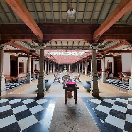 Saratha Vilas Chettinad Kānādukāttān Bagian luar foto